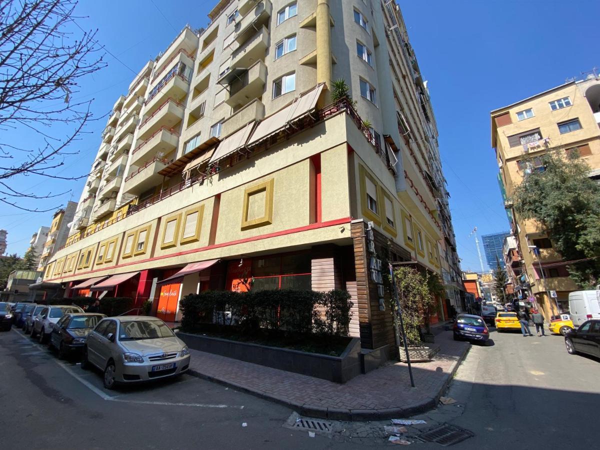 Retreat Apartments ติรานา ภายนอก รูปภาพ